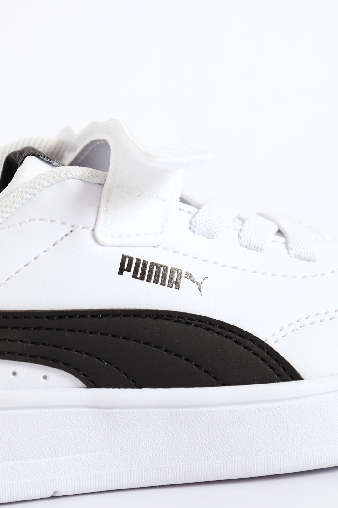 Pre-Boys Court Classic Clean Ac Plus Sneaker - White/Black
