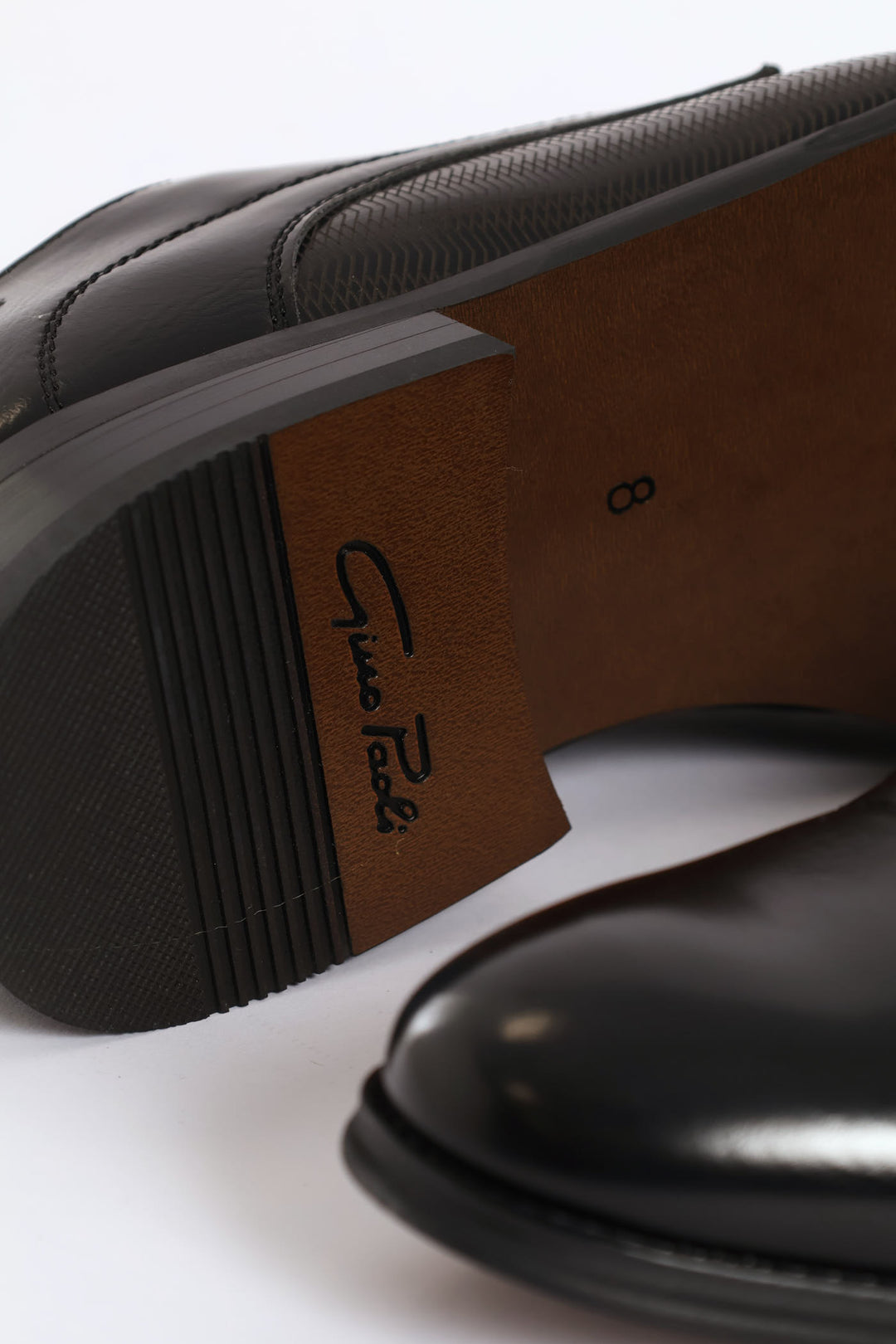 Laser Detail Toe Cap Derby Shoe - Black