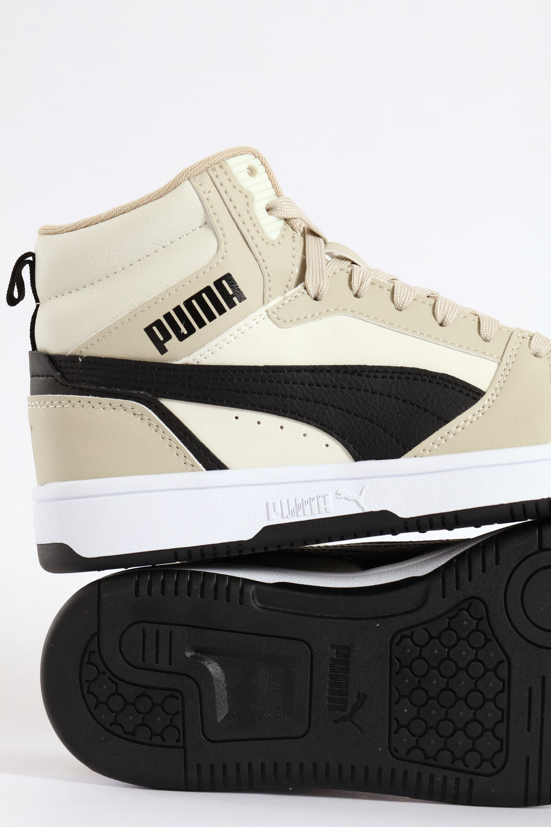 Boys Rebound V6 Mid Jr Sneaker - Black/Beige