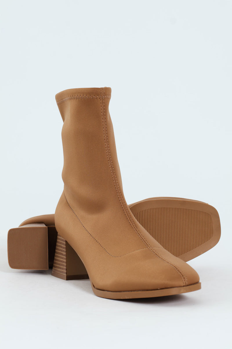 Square Toe Pull Up Ankle Boot - Beige