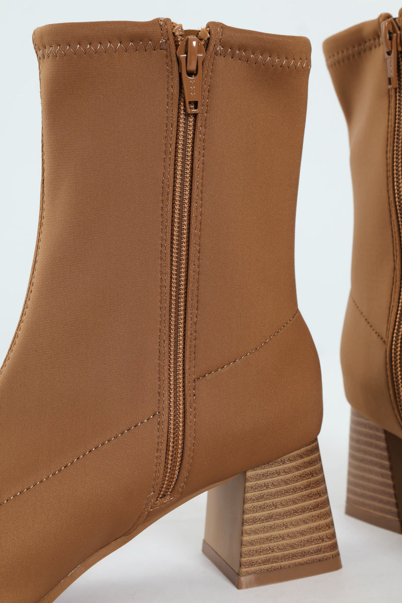 Square Toe Pull Up Ankle Boot - Beige