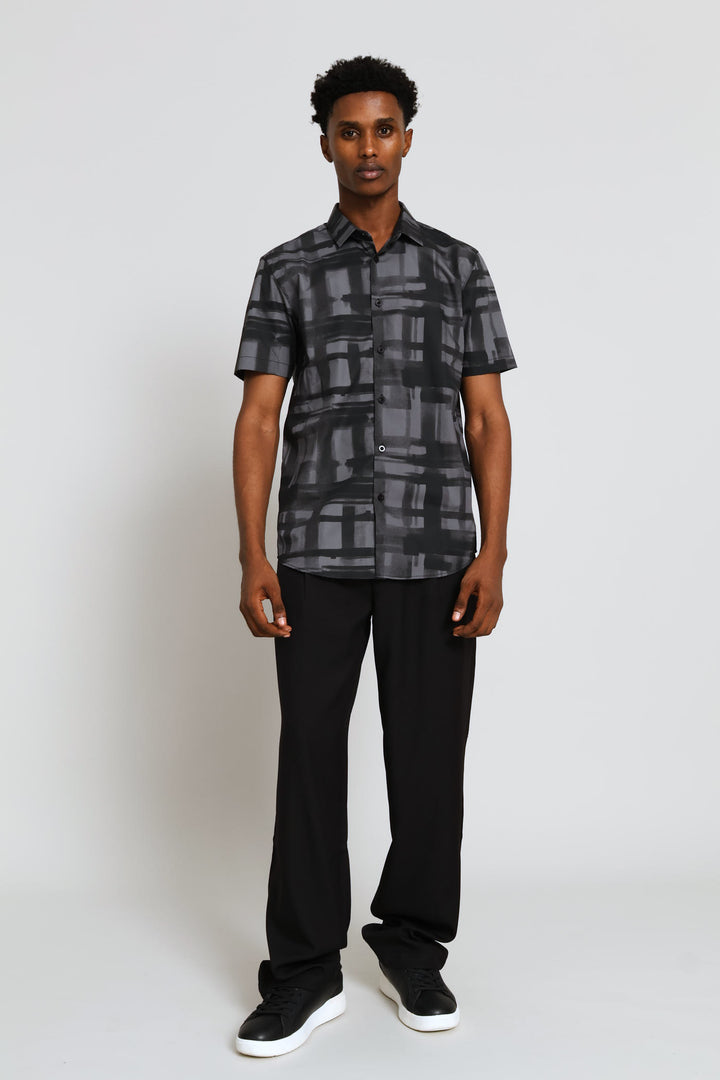 Short Sleeve Tonal Paint Stroke Textured Shirt - Black