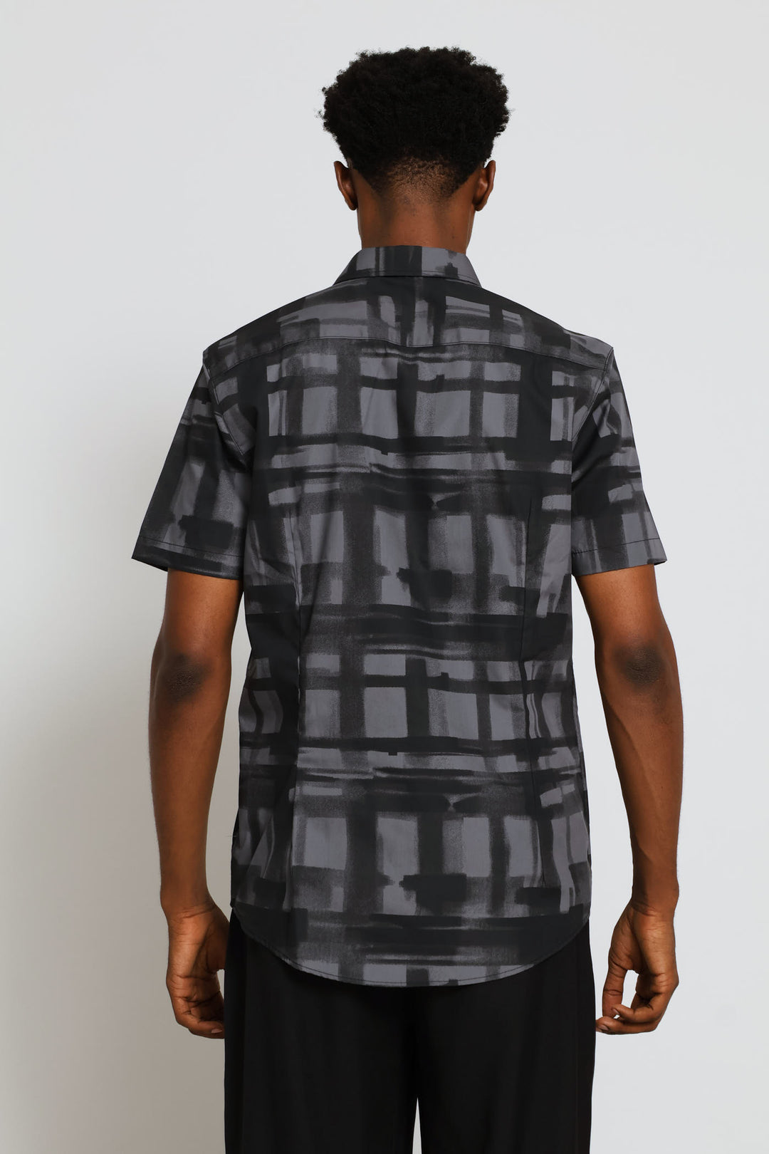 Short Sleeve Tonal Paint Stroke Textured Shirt - Black