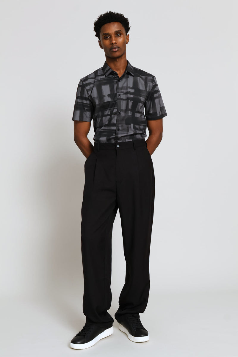 Relaxed Pleated Trouser - Black