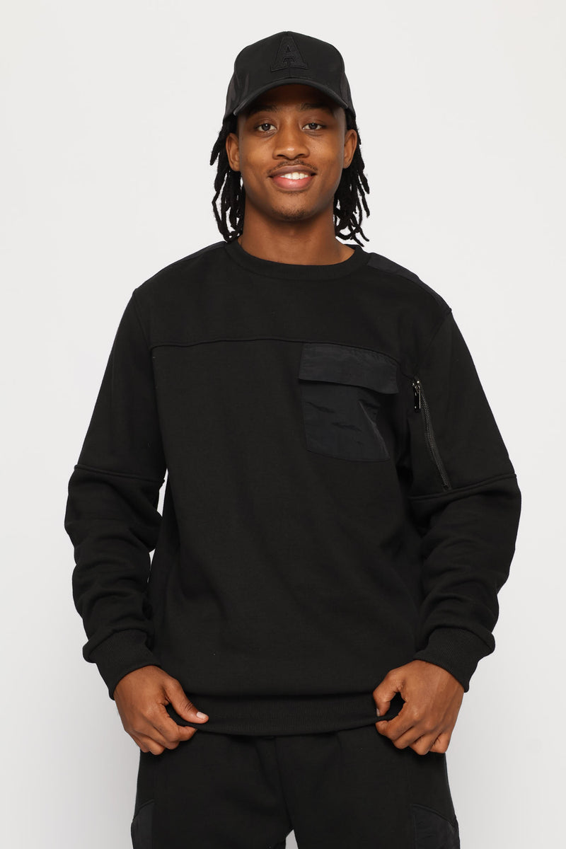 Hybrid Pocket Detail Fleece Crew Top - Black