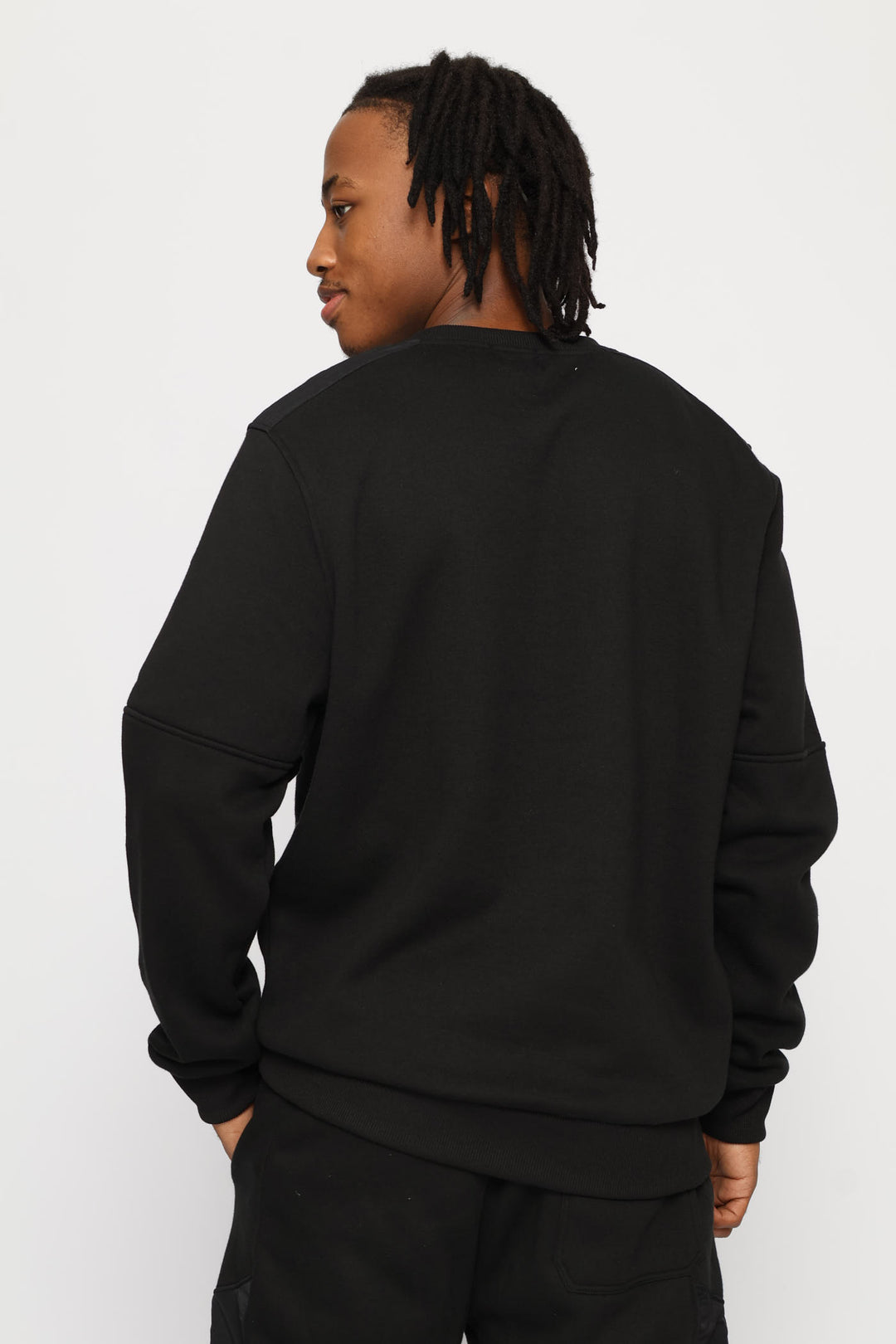 Hybrid Pocket Detail Fleece Crew Top - Black