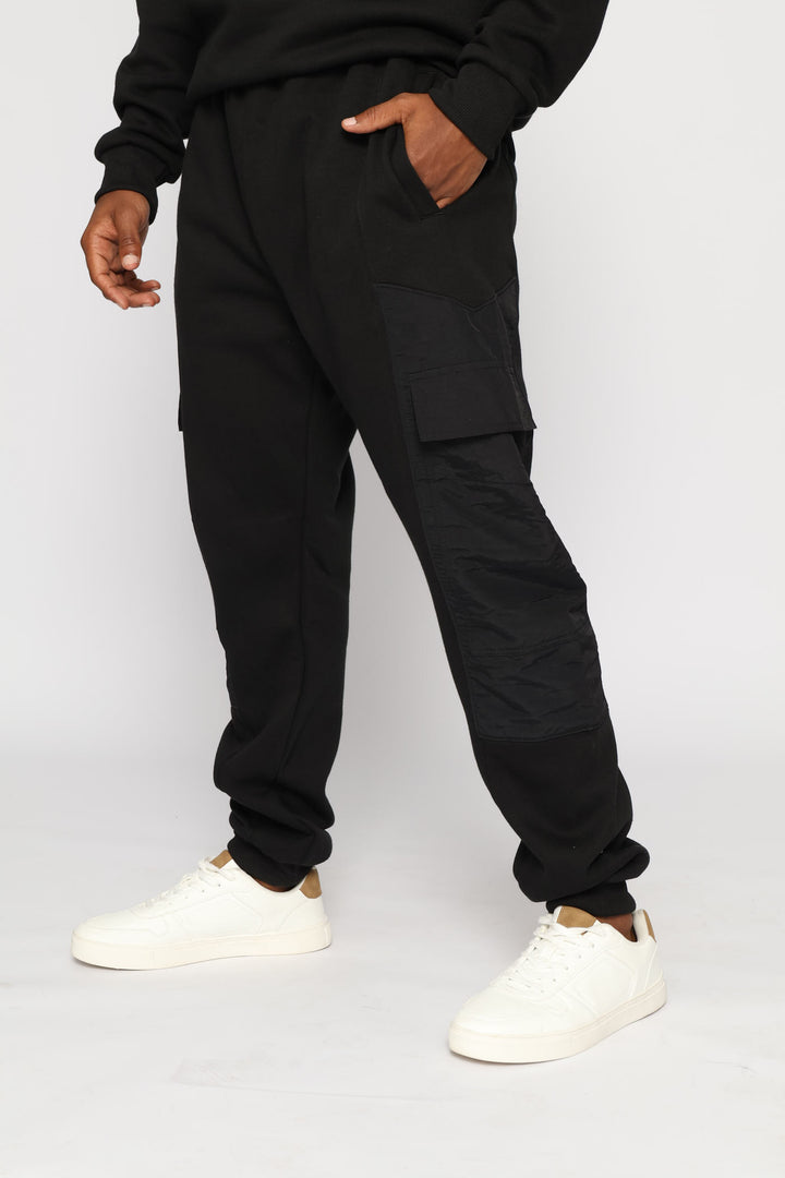 Hybrid Pocket Detail Jogger - Black