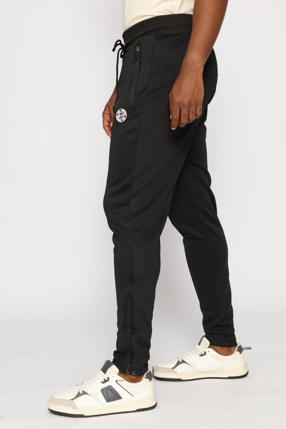 Ghost V2.0 Jogger - Black