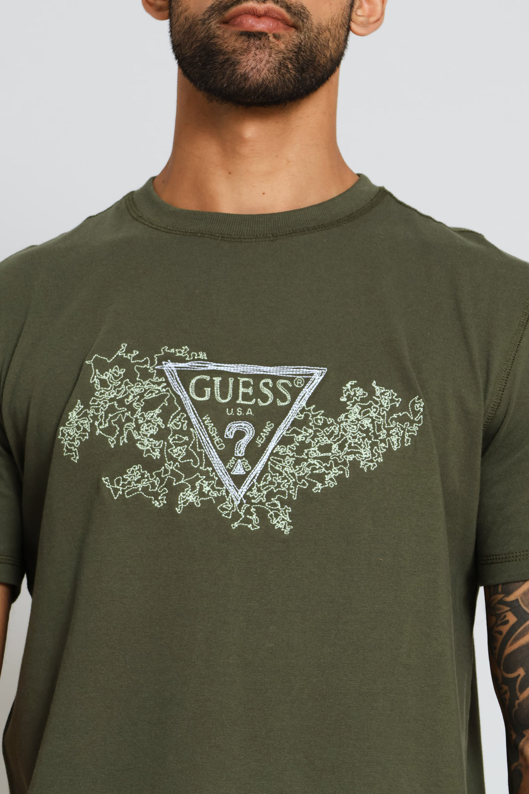 Embroidery Triangle Tee - Olive