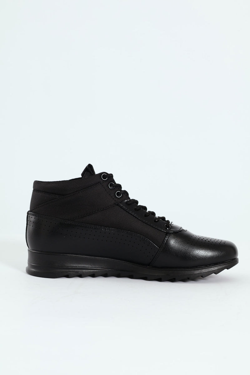 Jagger 4 Lace Up Boot - Black