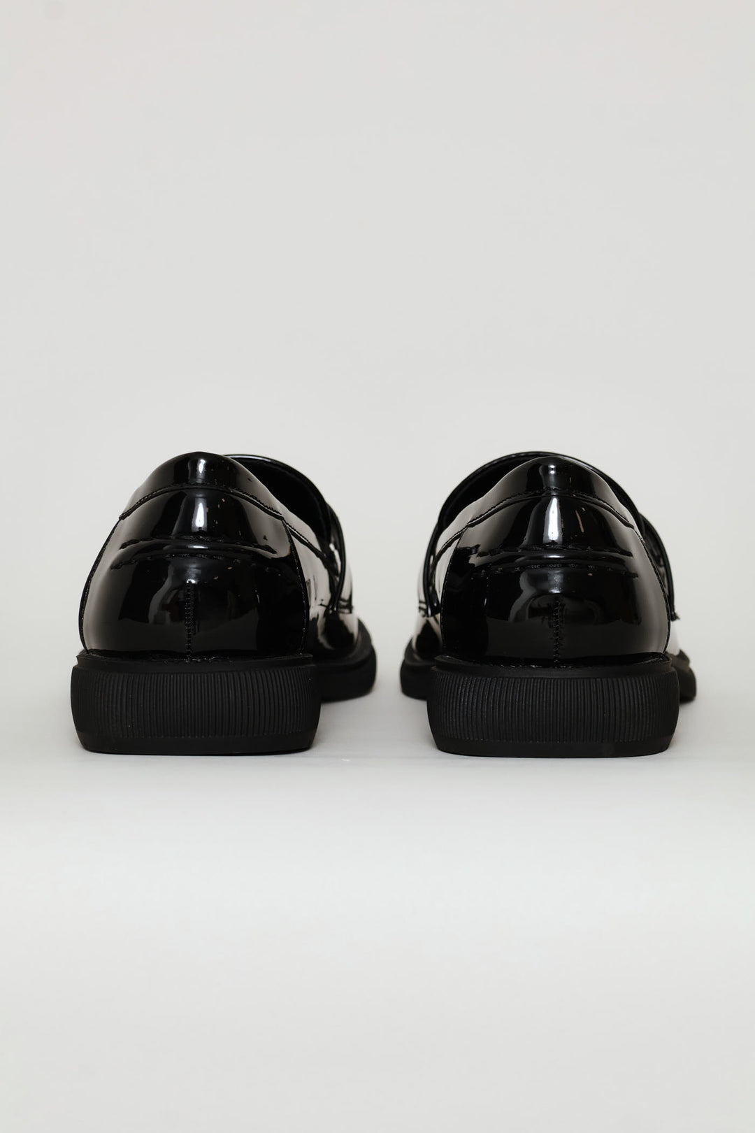 Circle Trim Chunky Loafer - Black