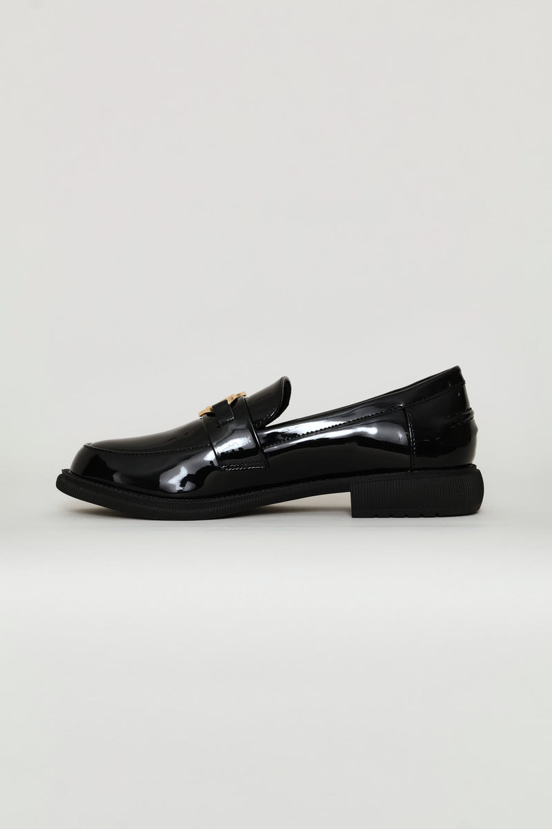 Circle Trim Chunky Loafer - Black