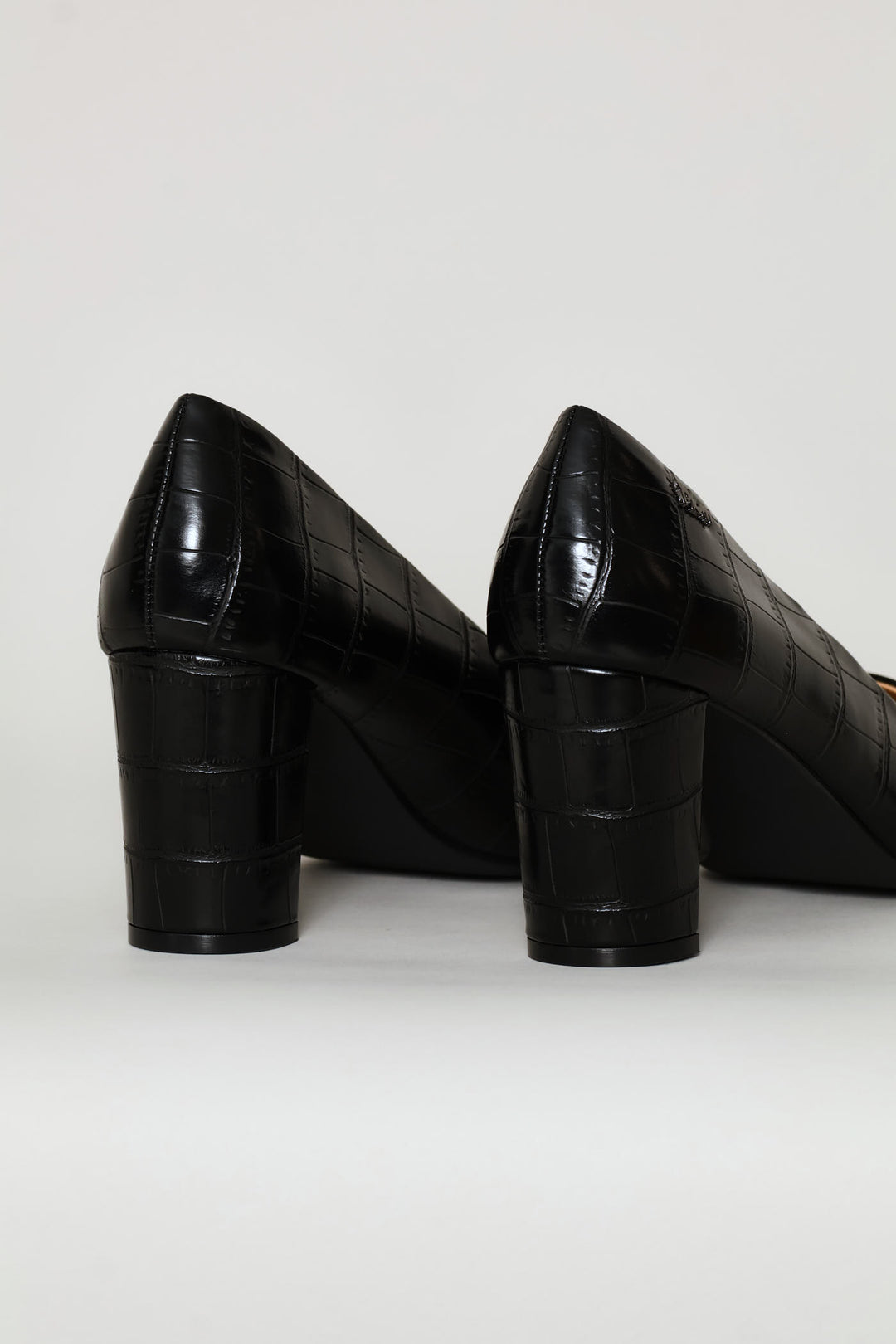 Croc Embossed Heel - Black
