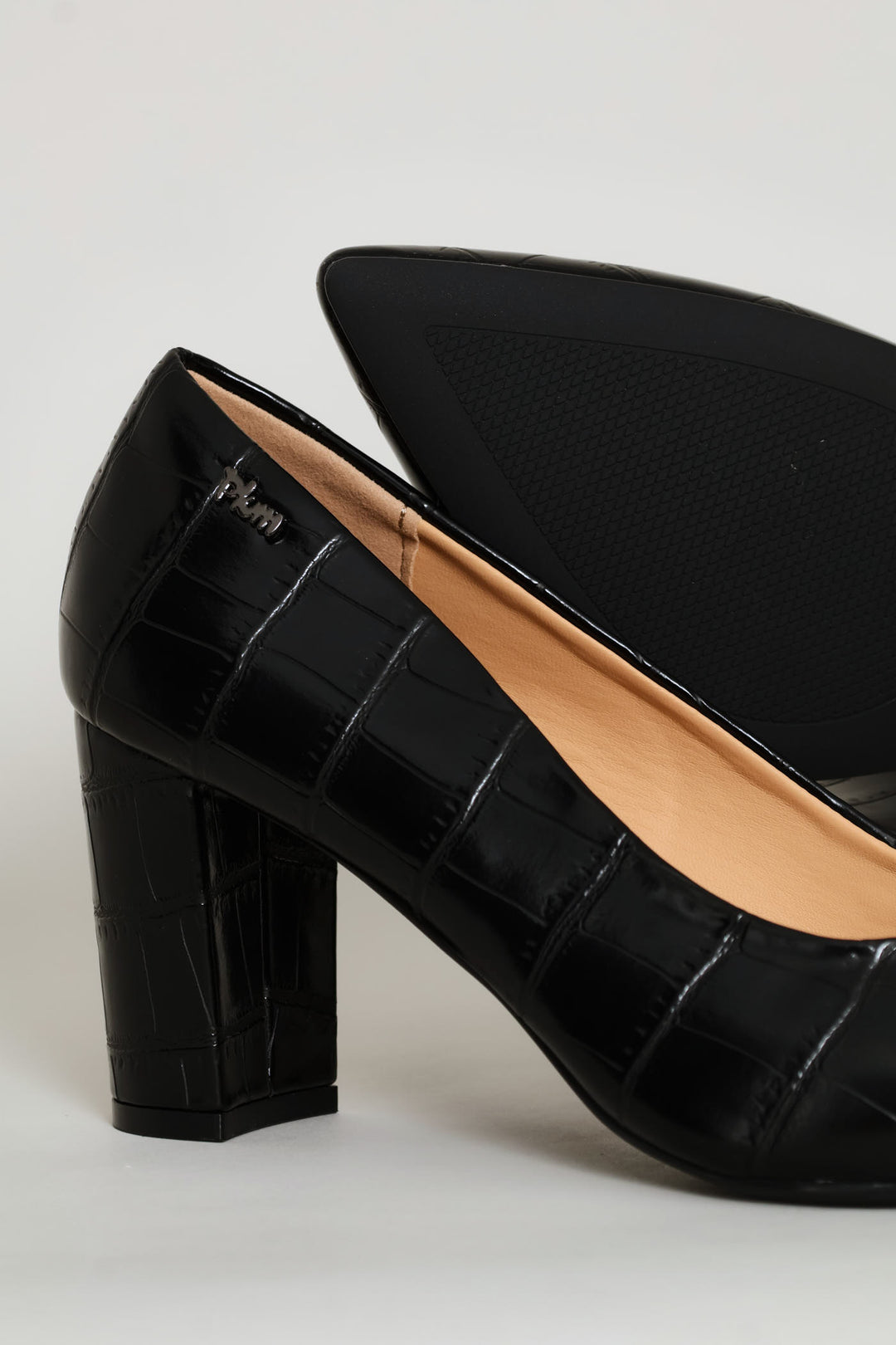 Croc Embossed Heel - Black