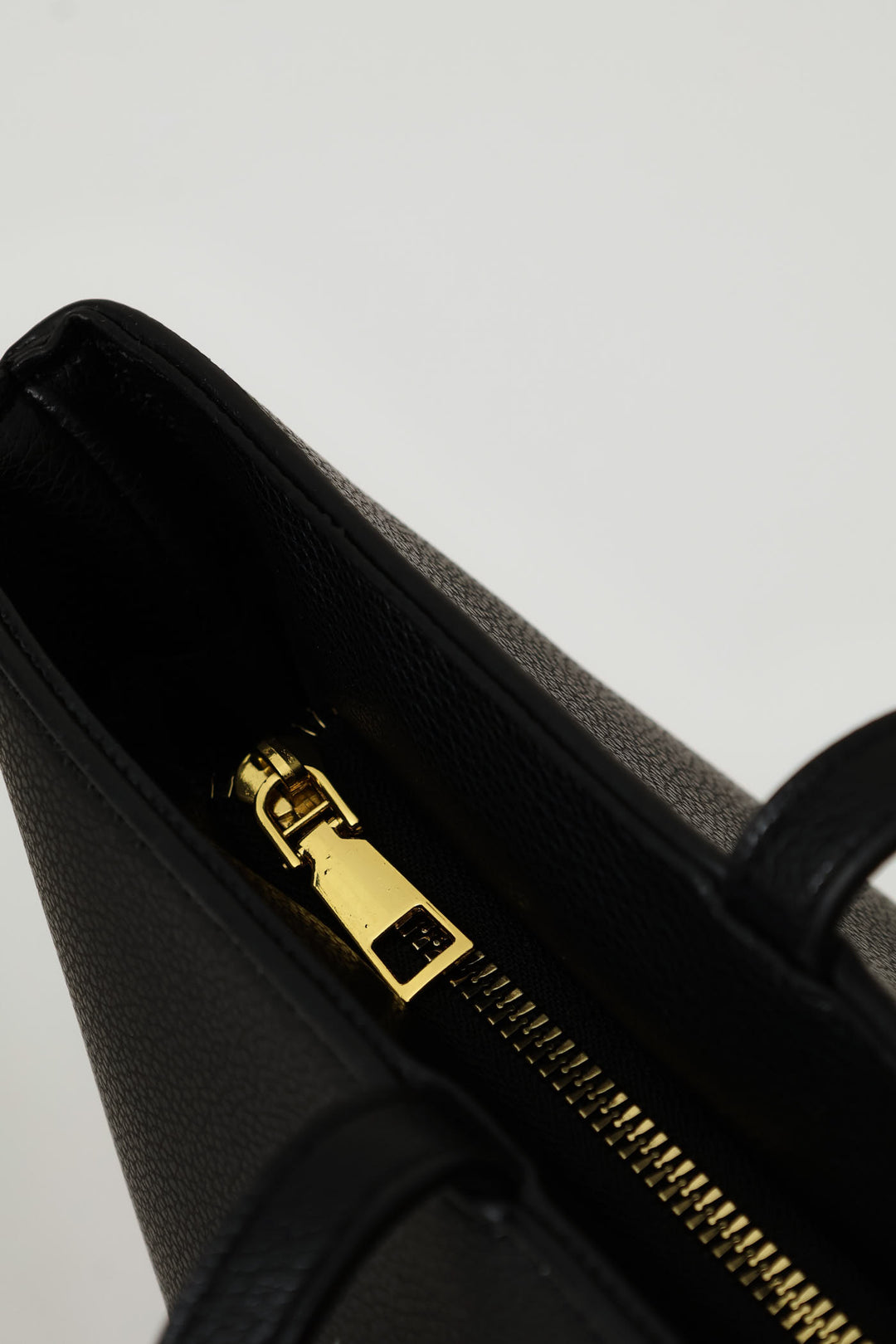 Belt Detail Shopper - Black