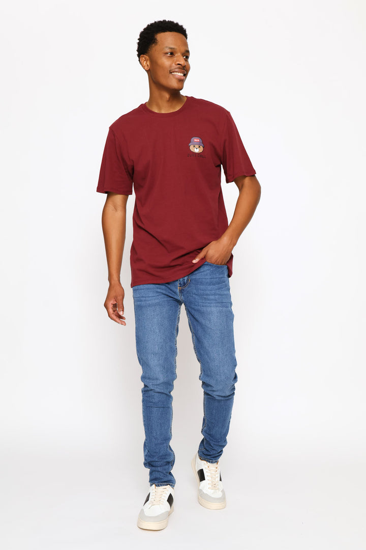 Just Chill Bear Chest Print Tee - Burgundy