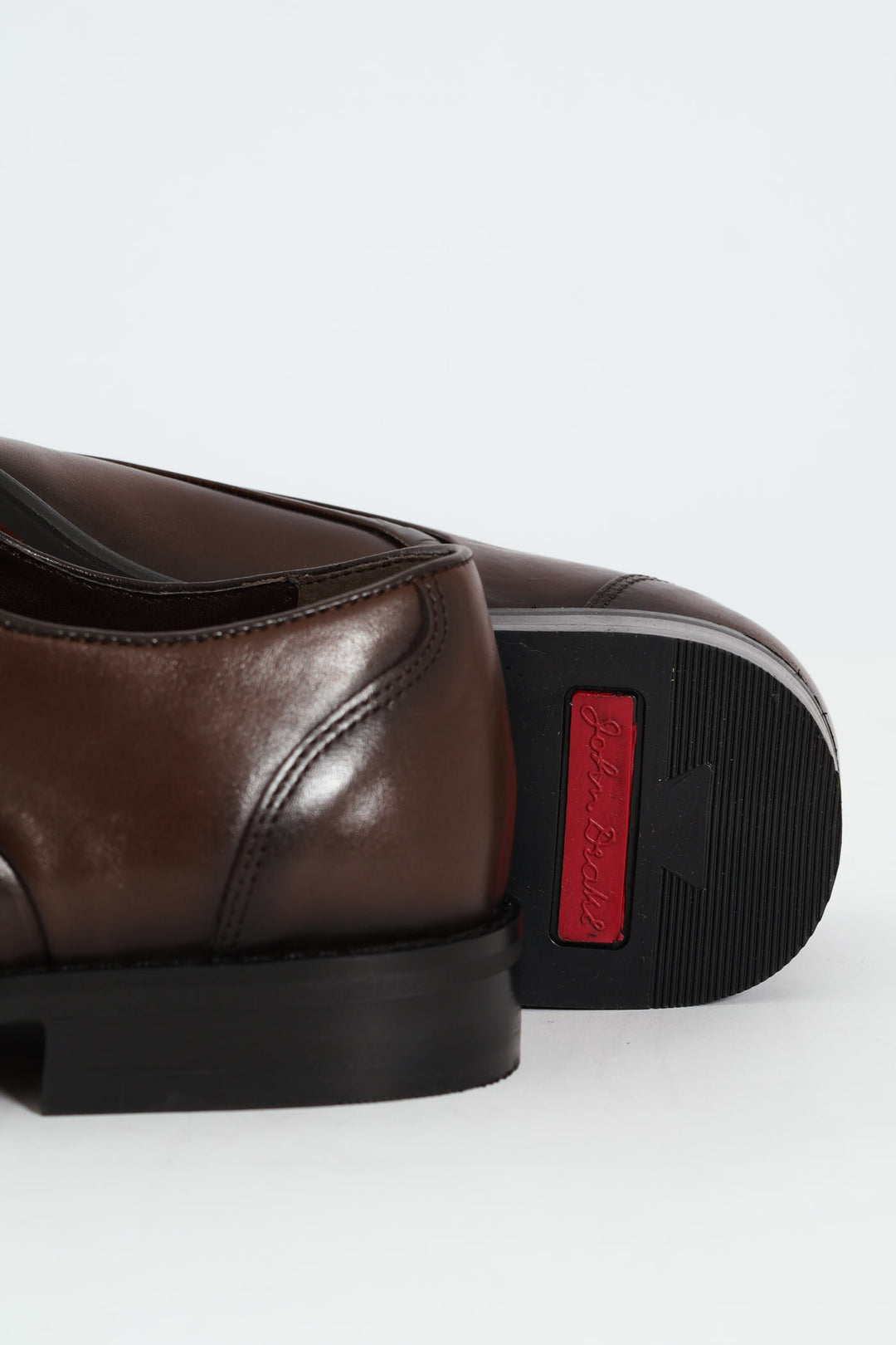 Leather Oxford Toe Cap Dress Shoe - Brown