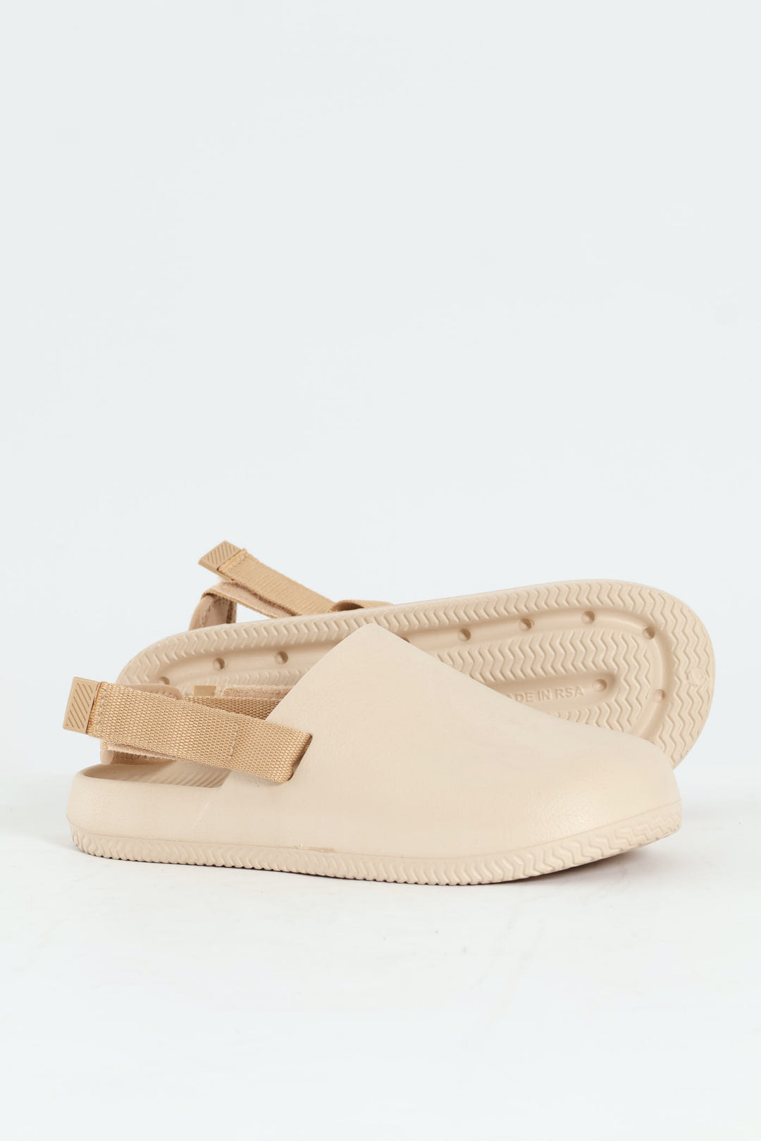 Closed Toe Moulded Clog With Backstrap - Stone