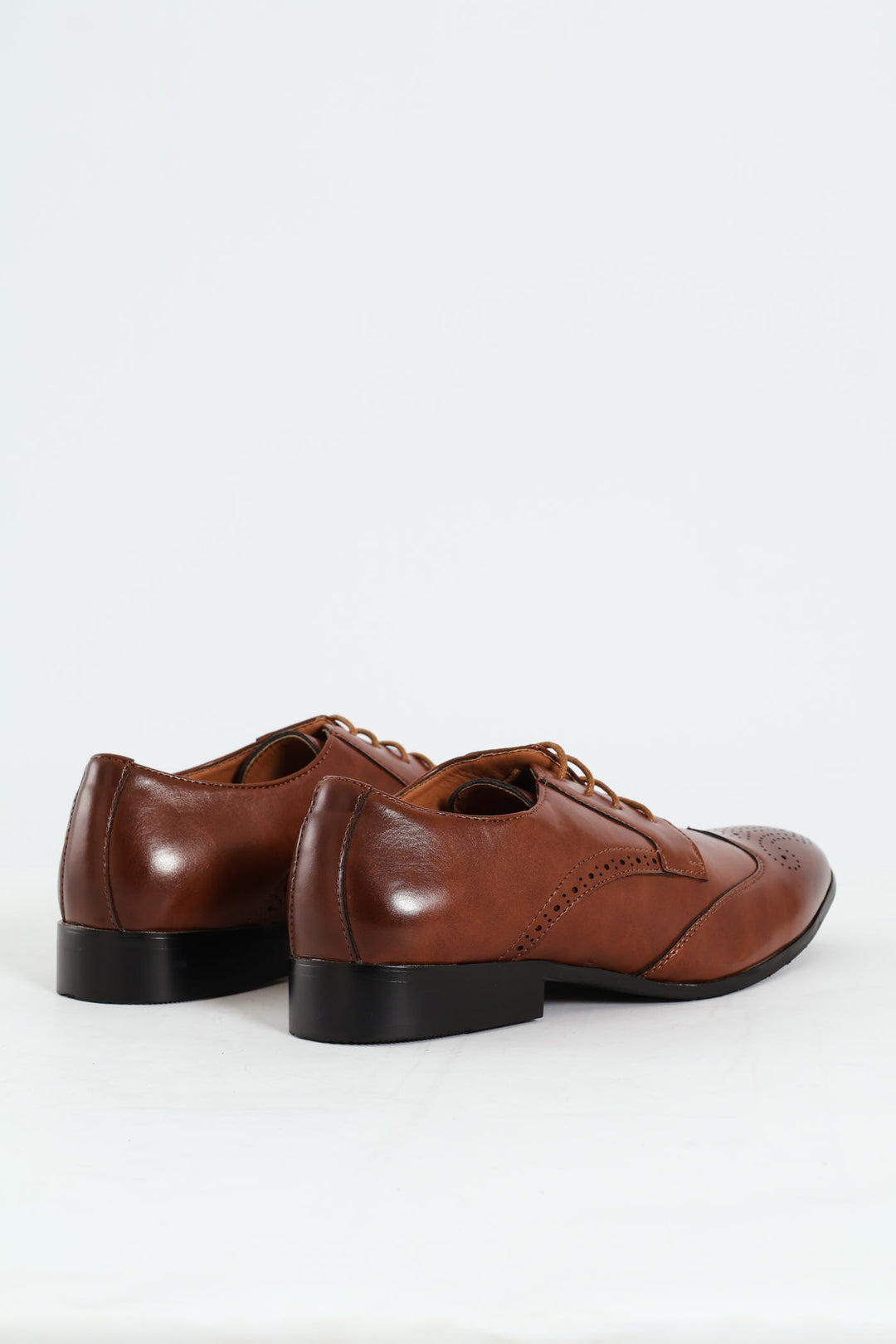 Stitched Wing Detail Lace Up Derby Shoe - Tan