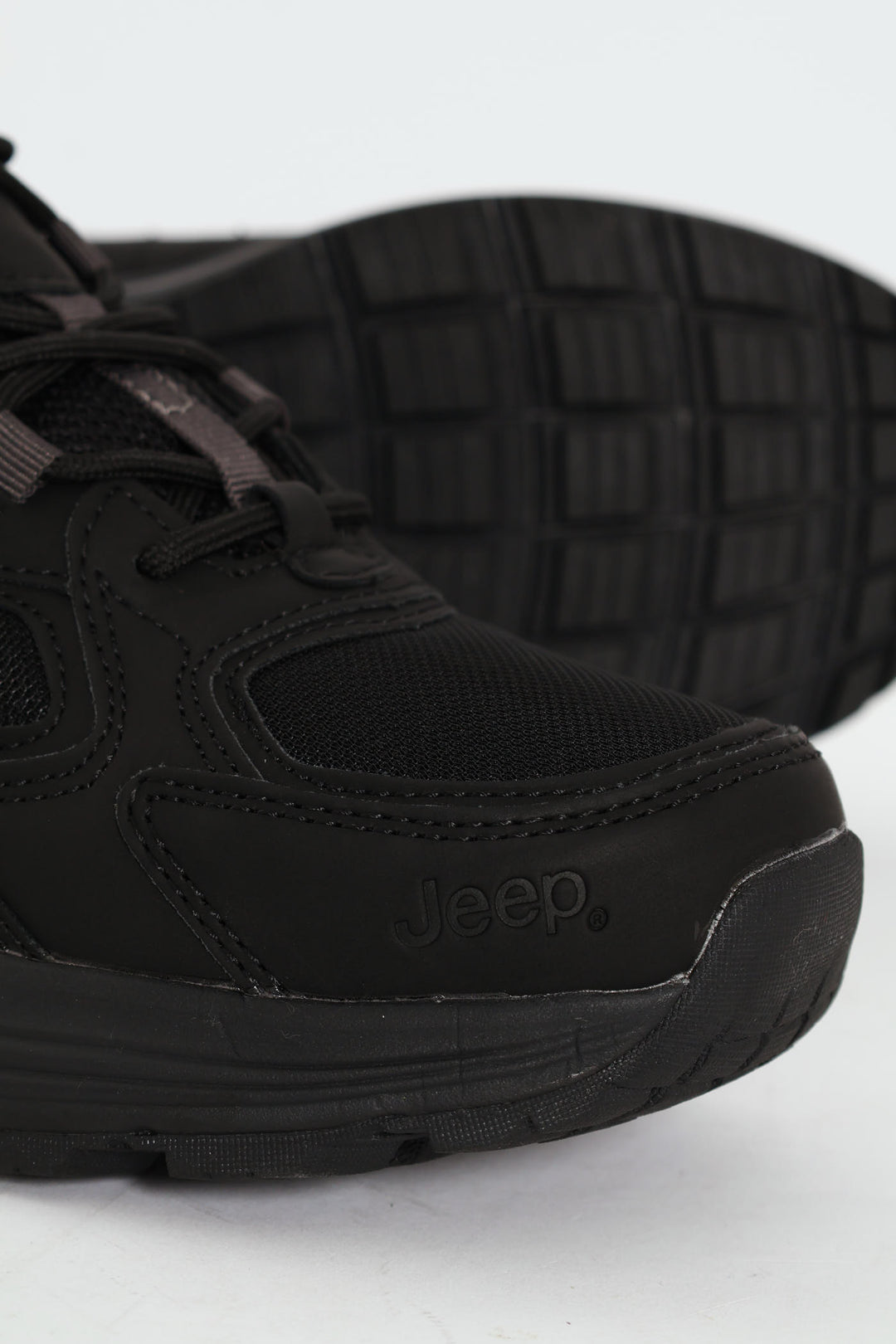 Wrangler Trail Shoe - Black