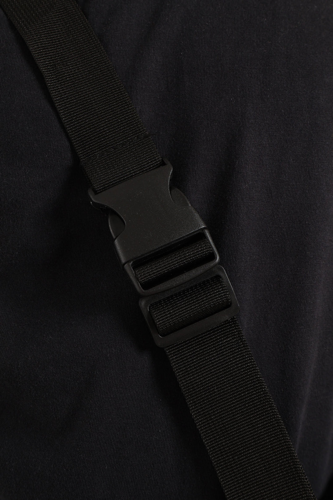 Rubber Logo Crossbody Bag - Black