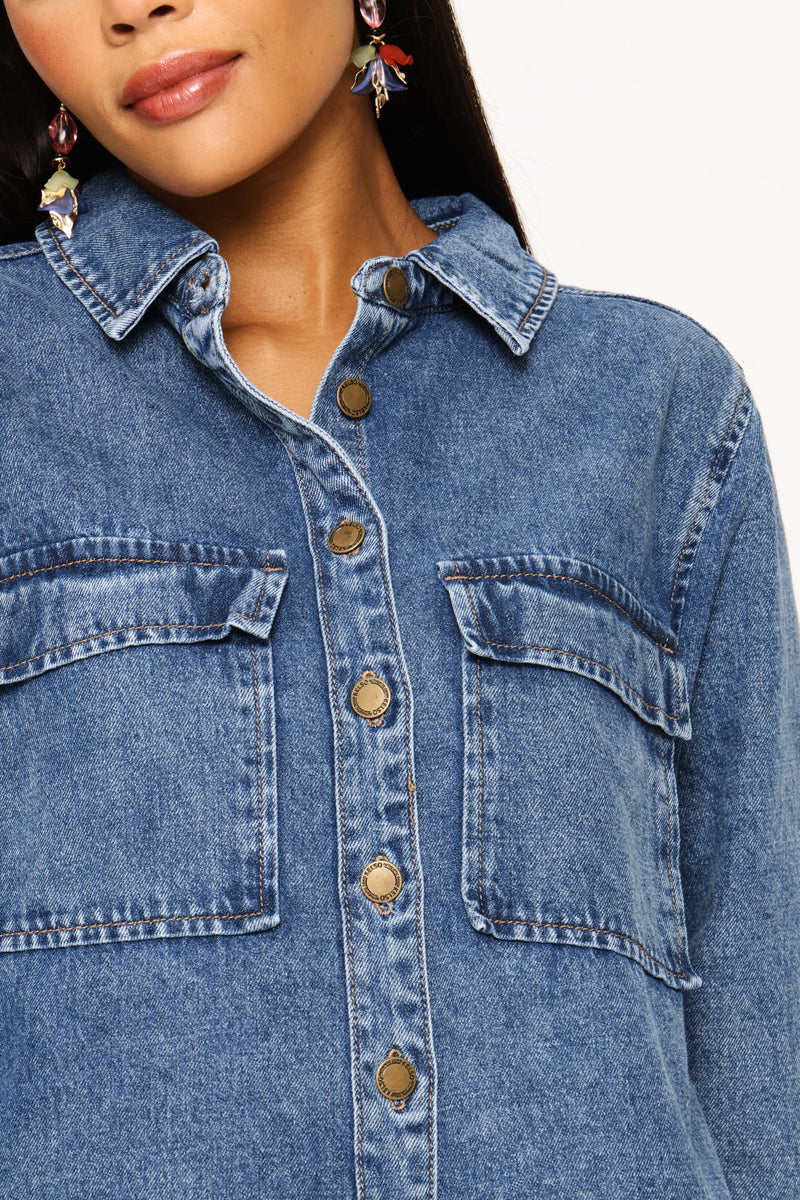 3/4 Sleeve Curved Hem Denim Shirt - Medium Wash