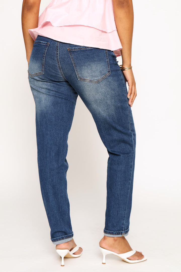 Pocket Detail Turnup Mom Jeans - Mid Wash