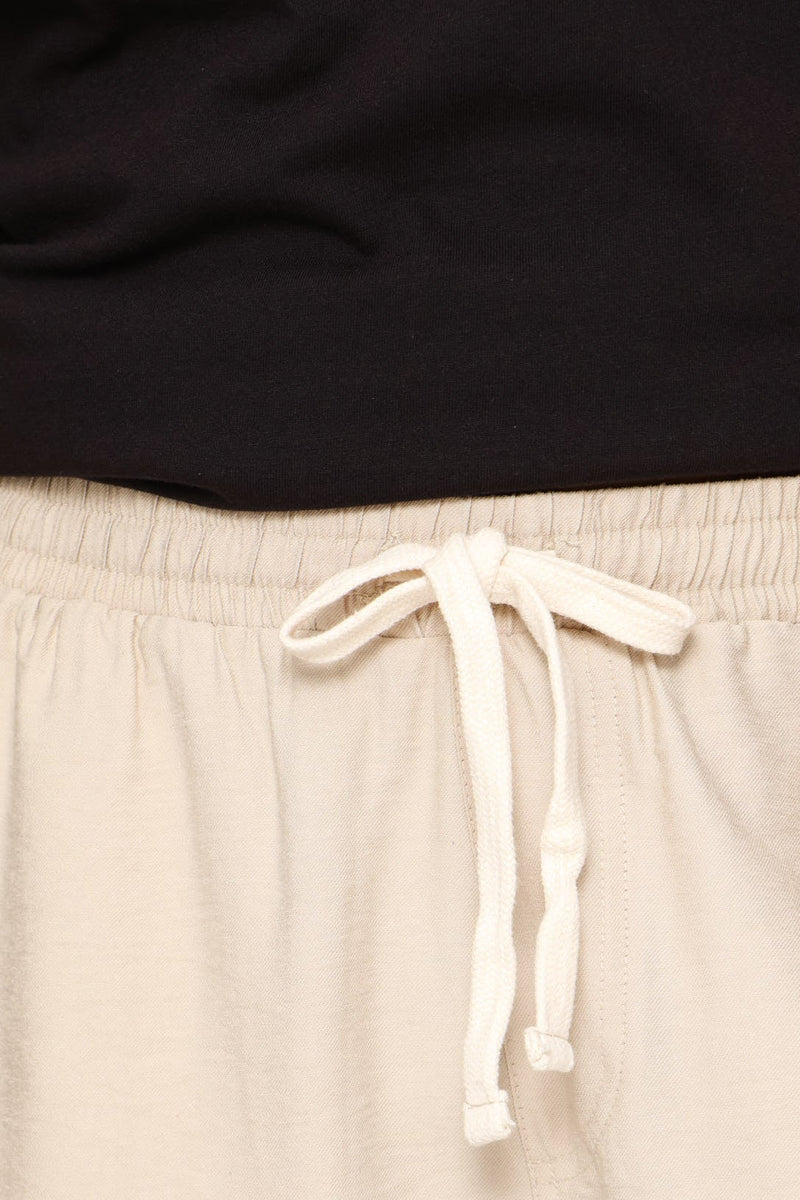 Classic Corp Linen Shorts - Oatmeal