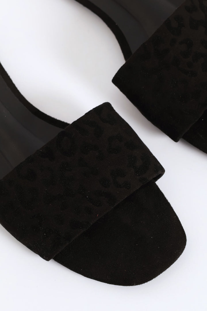 Single Band Animal Print Mule Sandal - Black
