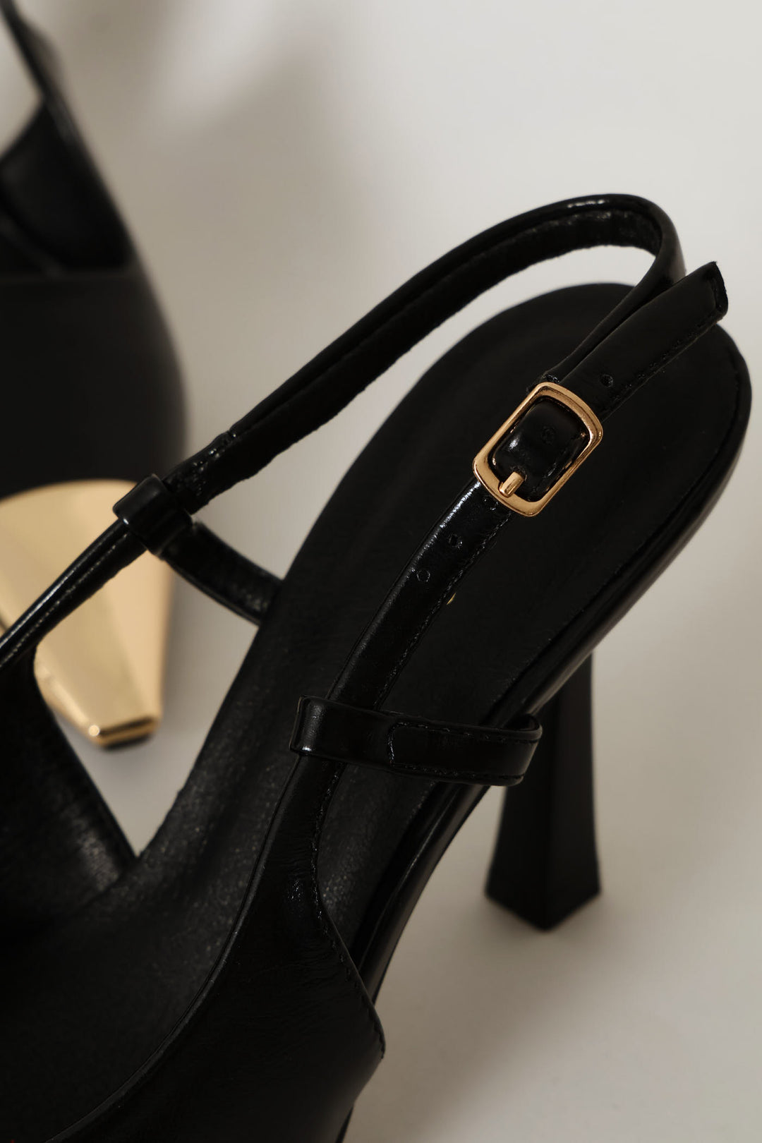 Gold Toe Cap Slingback Pointy Stiletto Heel - Black