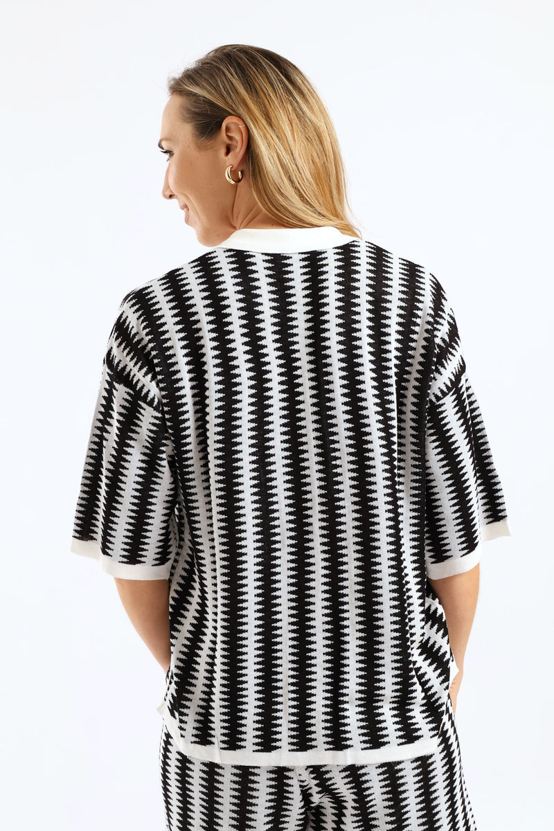 Button Through Knitwear Collared Shirt - Black/White