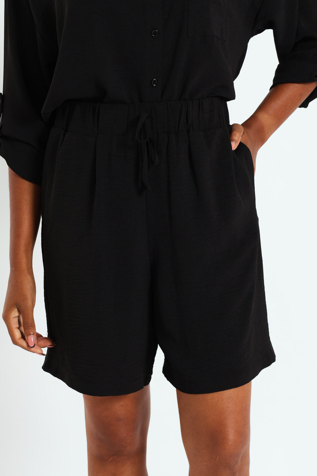 Mid Thigh Elasticated Shorts - Black