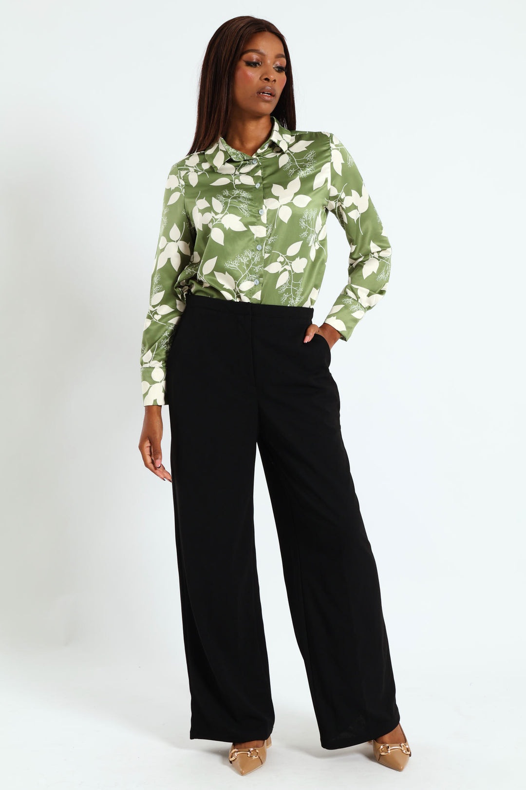 Narrow Waistband Wideleg Pant - Black