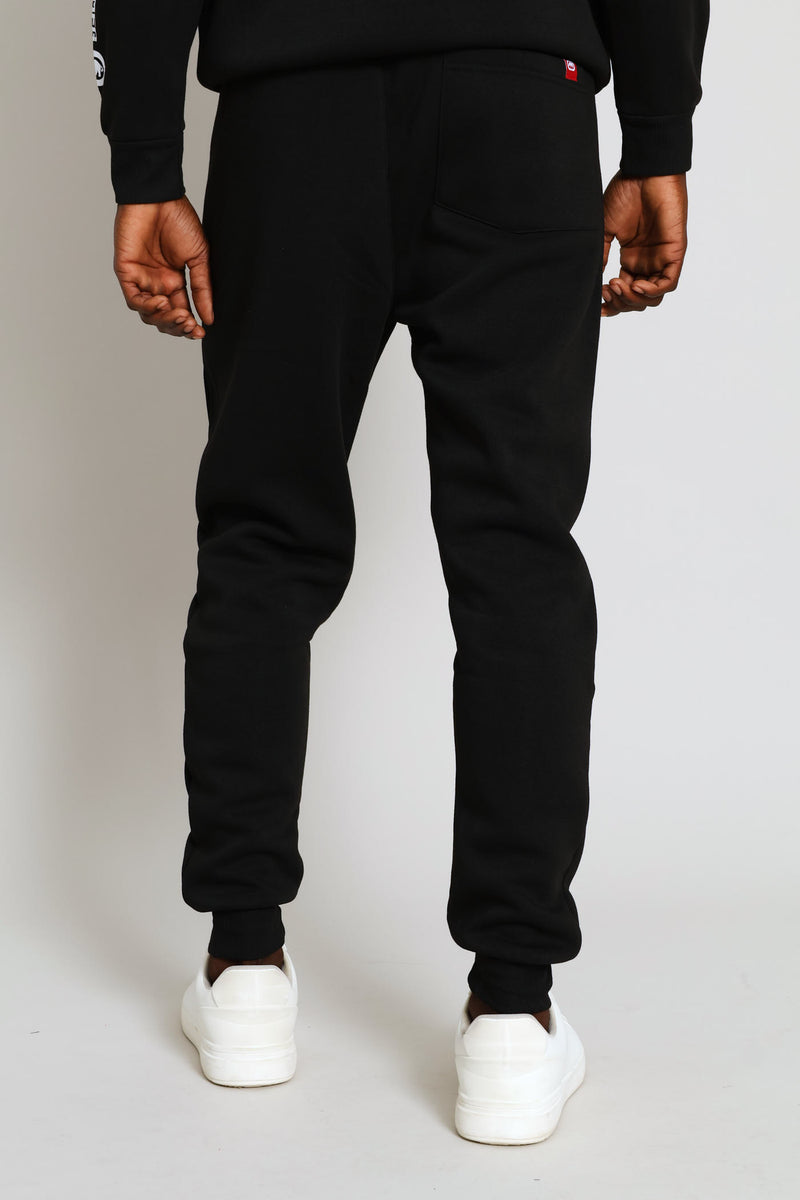 Never Out Trackpant - Black