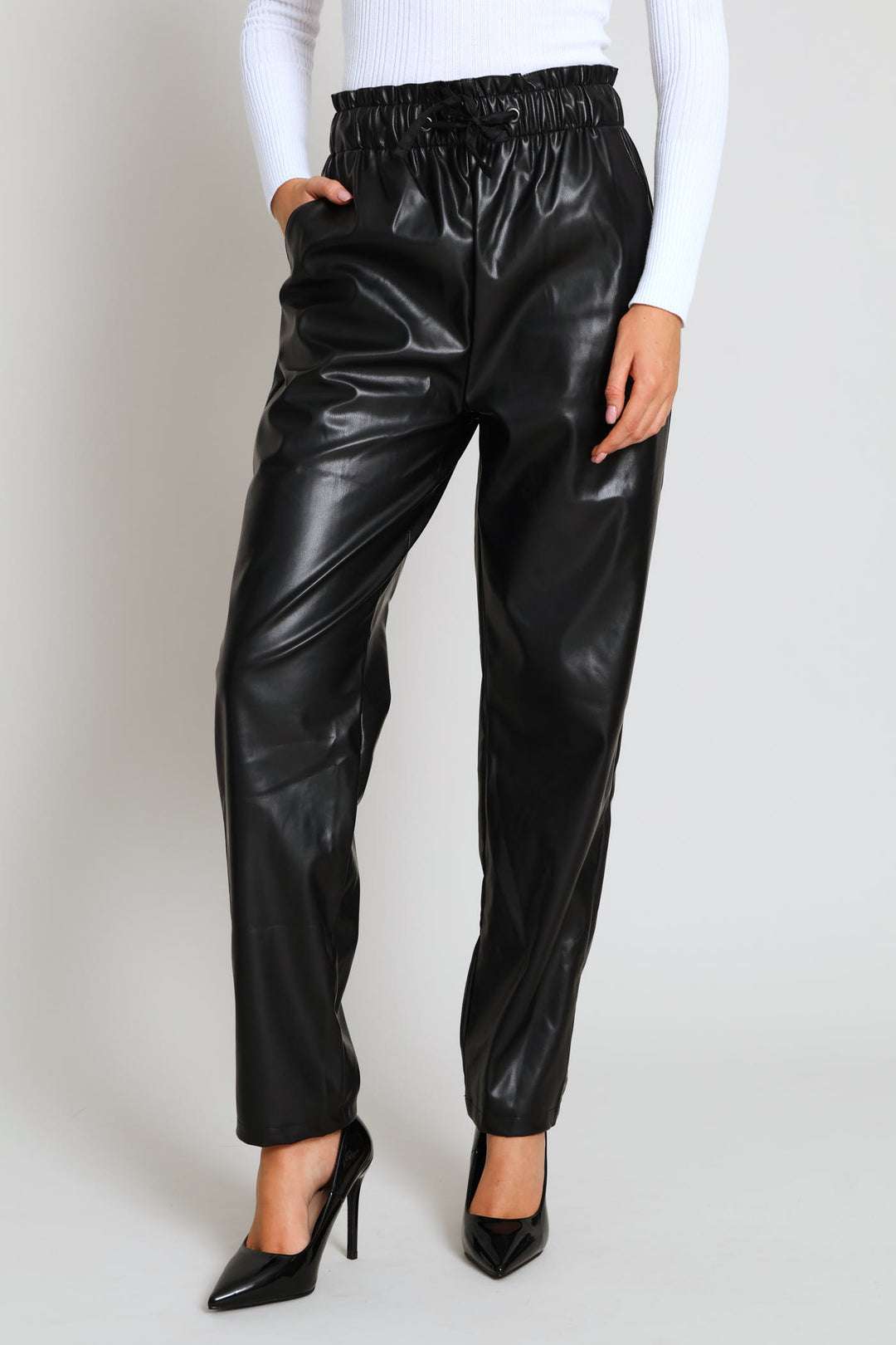 Paperbag Straight Leg Pant - Black