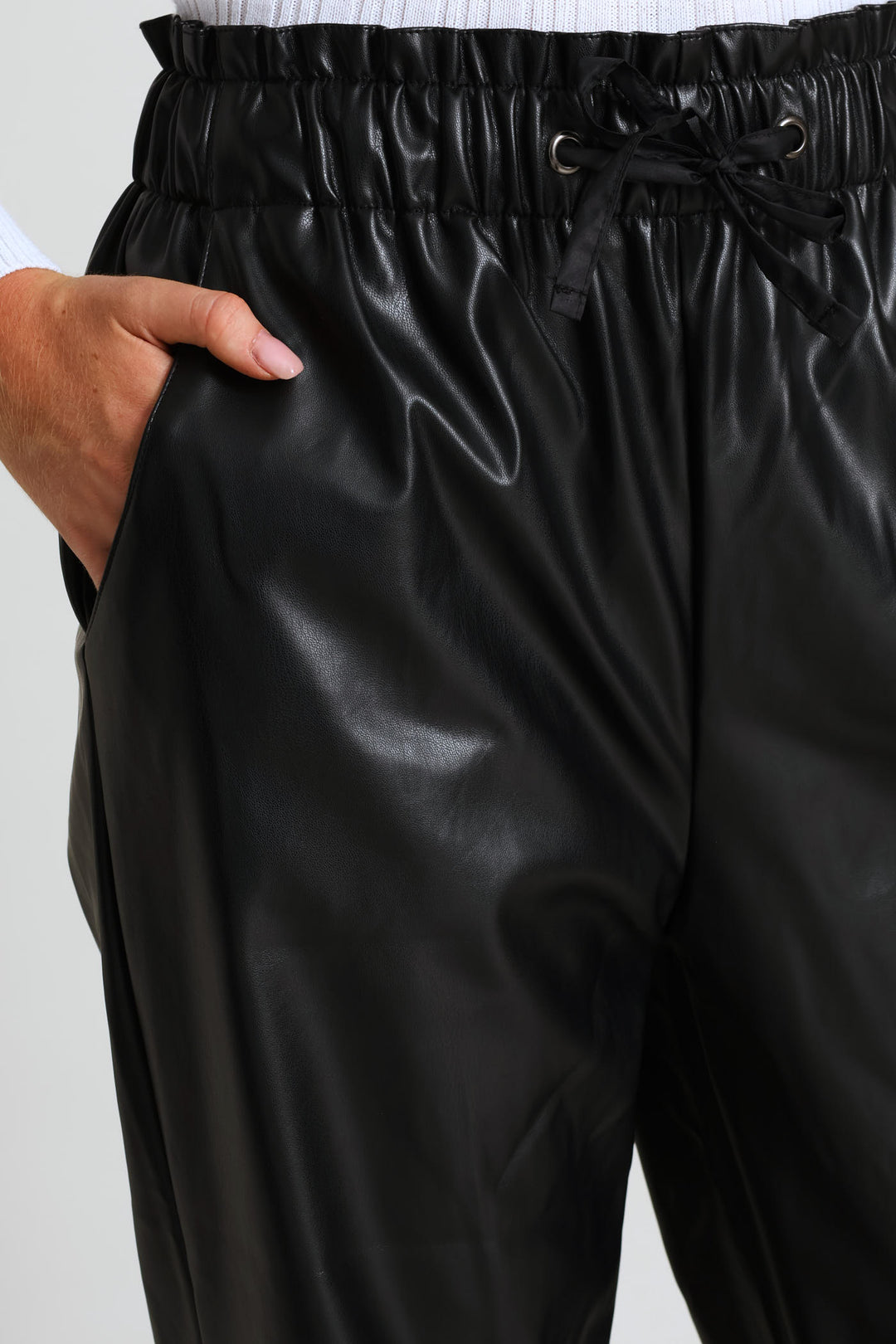 Paperbag Straight Leg Pant - Black