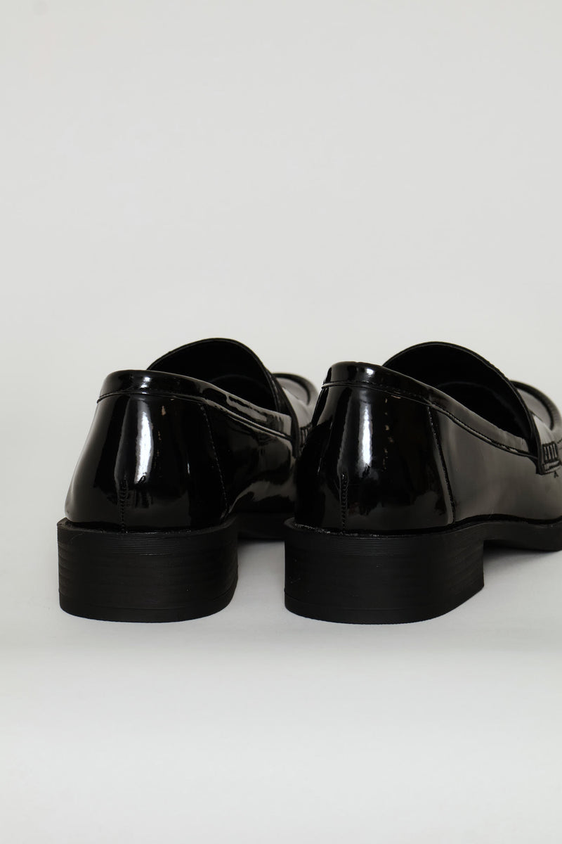 Thick Block Heel Penny Loafer - Black