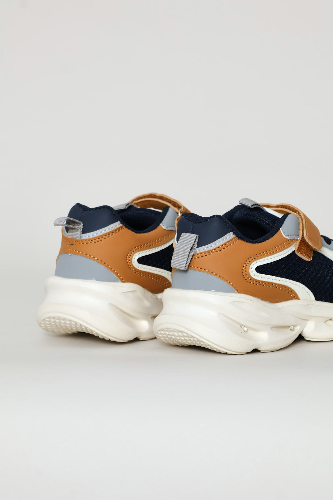 Pre-Boys Lace Up Trainer - Tan