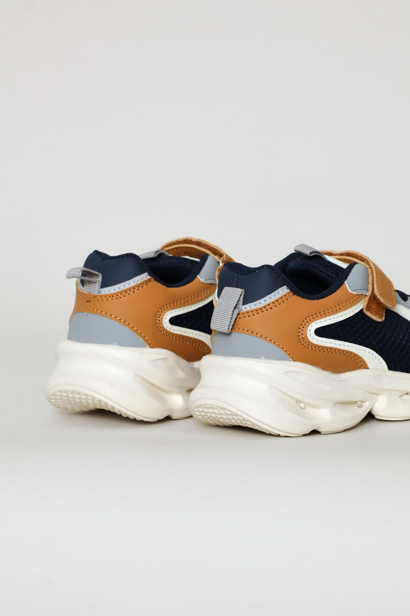 Pre-Boys Lace Up Trainer - Tan