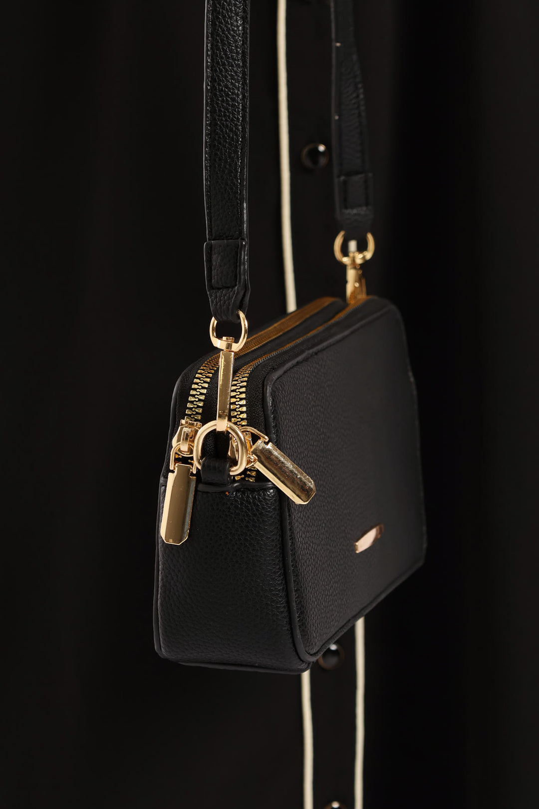 Double Top Zip Camera Bag - Black