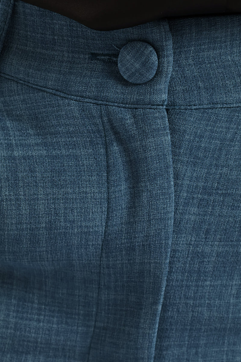Covered Button Linen Blend Tapered Leg Pant - Teal