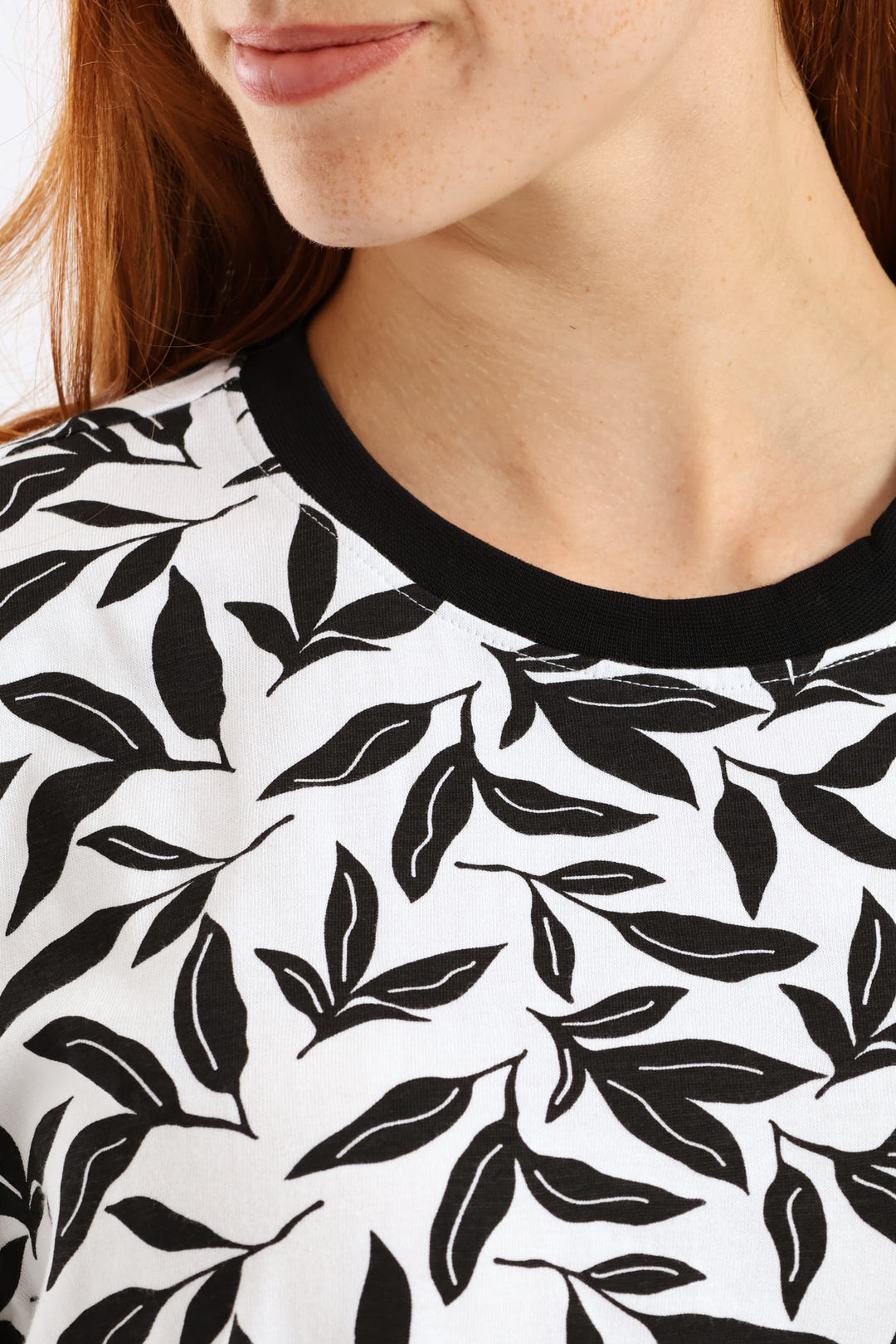 Leaf Print Boxy Tee - Black/White