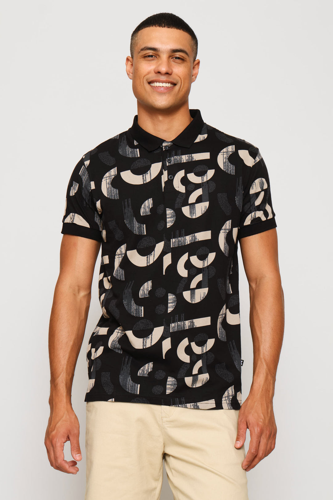 Printed Golfer - Black/Tan