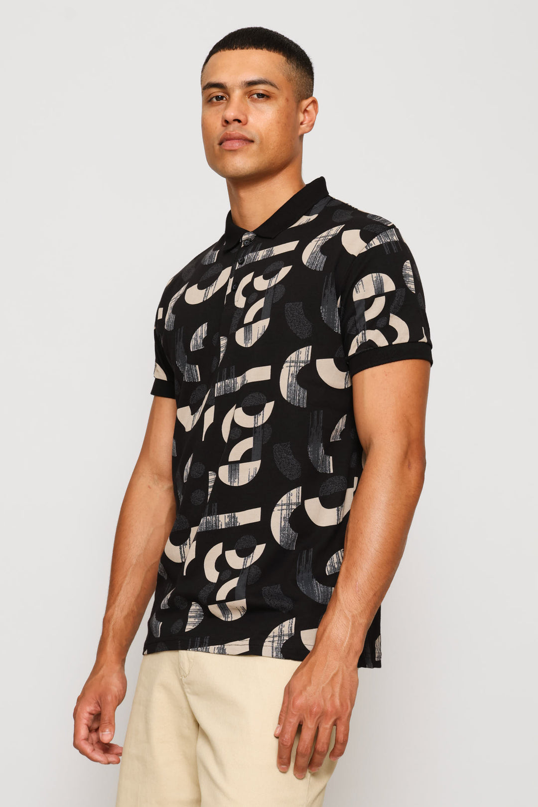 Printed Golfer - Black/Tan