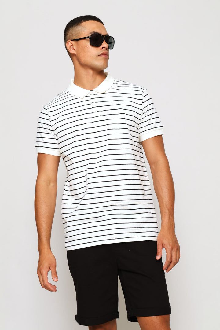Striped Textured Knit Golfer - Black/White