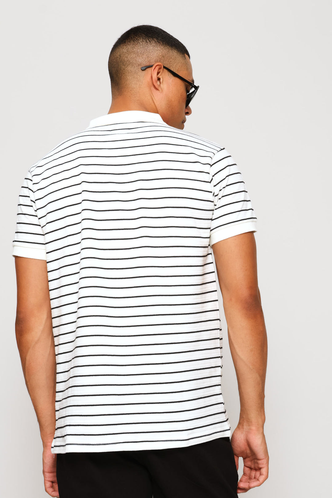 Striped Textured Knit Golfer - Black/White