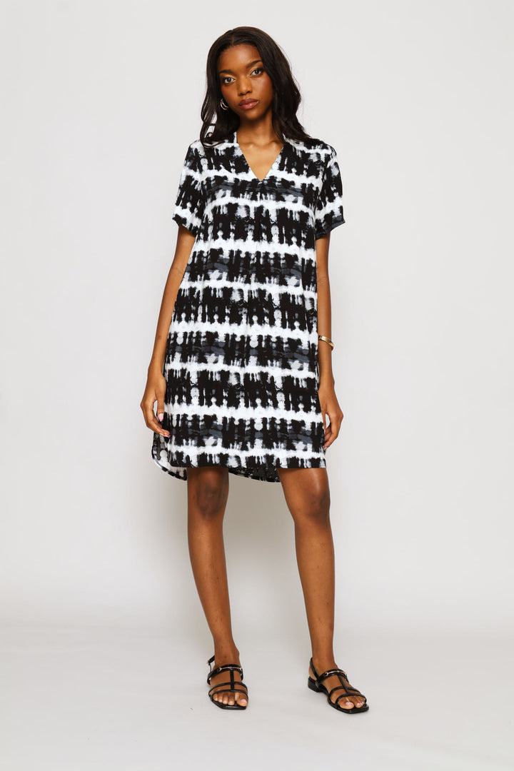 Mandarin Leaf Print Shift Dress - Black/White