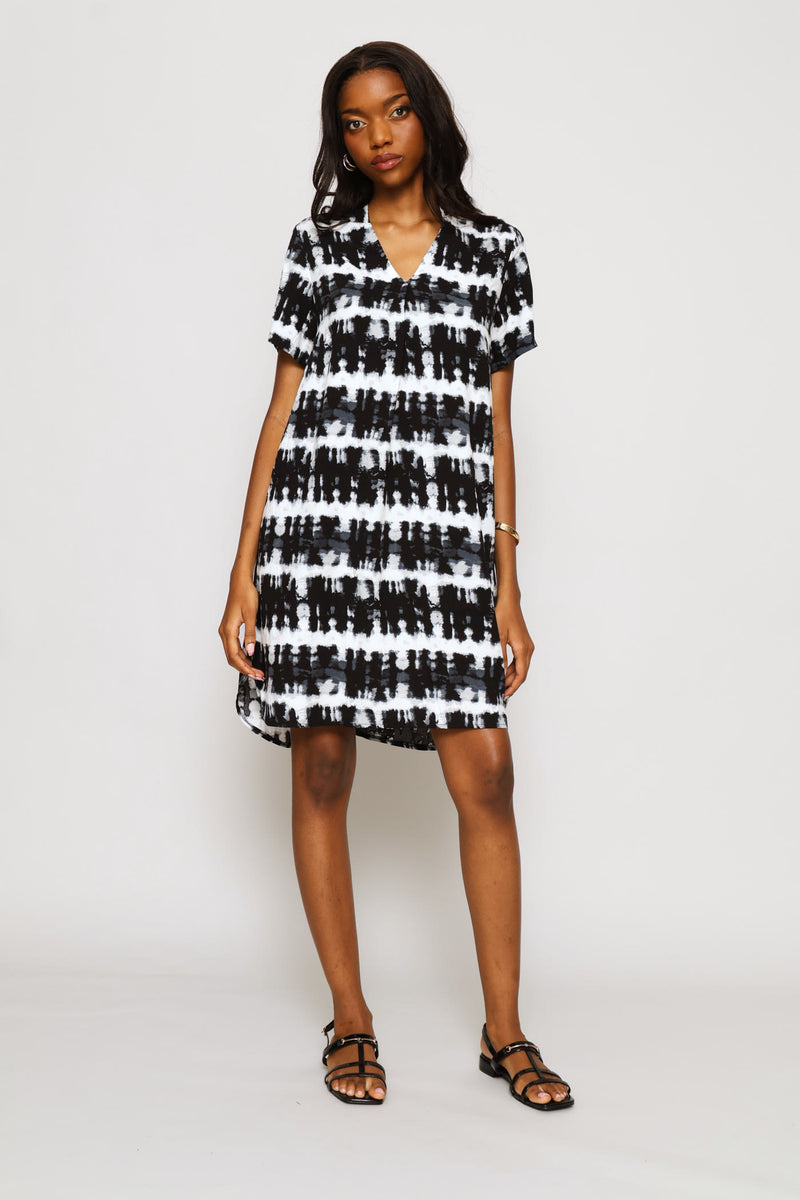 Mandarin Leaf Print Shift Dress - Black/White