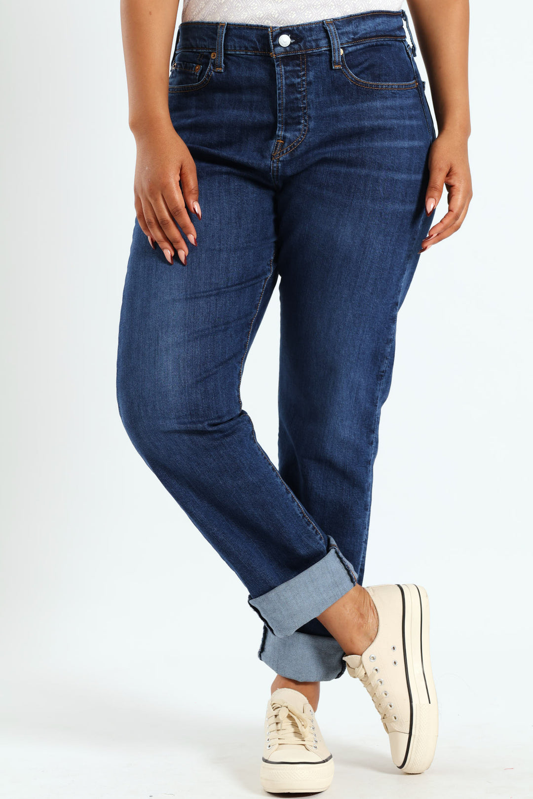 Wedgie Straight Maximum Effect Jean - Medium Wash