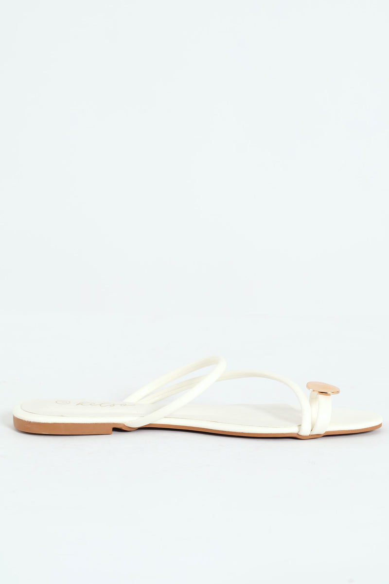 Basic Toe Post Mule Sandal With Metal Circle Trim - White